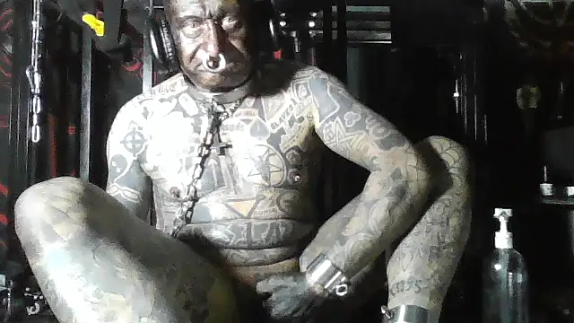 Snapshot of object857 chatting on March 2026 10:48:01 PM object857 online show from March 2026 10:48:01 PM