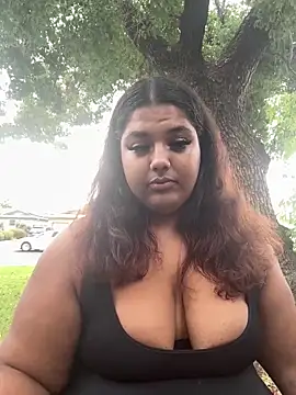 Snapshot of 1n0nlythroat chatting on September 2025 09:06:02 PM 1n0nlythroat online show from September 2025 09:06:02 PM