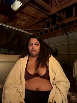 Snapshot of 1n0nlythroat chatting on October 2025 05:52:01 AM 1n0nlythroat online show from October 2025 05:52:01 AM