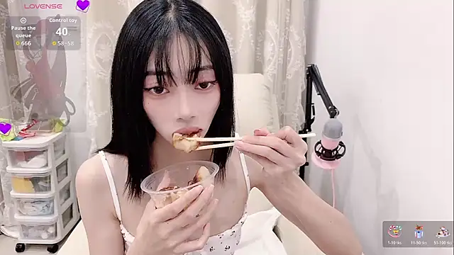 tuantuanle online show from June 2026 03:54:02 PM