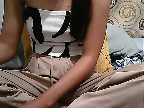 Snapshot of sexyasian_lady chatting on March 2026 04:13:01 PM sexyasian lady online show from March 2026 04:13:01 PM