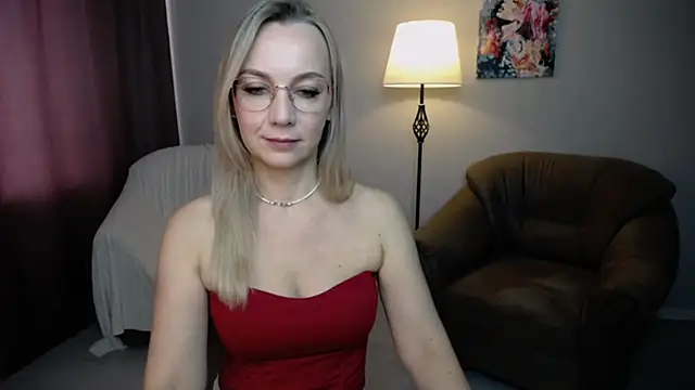 Snapshot of Ava_Elior chatting on September 2025 10:40:02 AM Ava Elior online show from September 2025 10:40:02 AM