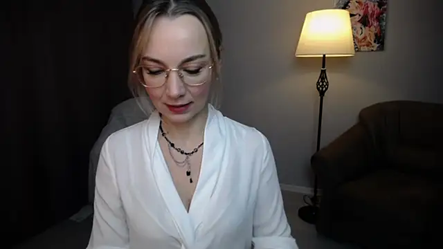 Snapshot of Ava_Elior chatting on October 2025 10:05:01 AM Ava Elior online show from October 2025 10:05:01 AM