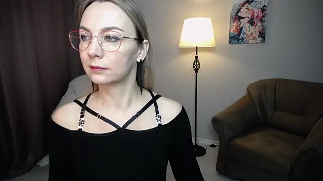 Snapshot of Ava_Elior chatting on November 2025 06:49:01 AM Ava Elior online show from November 2025 06:49:01 AM