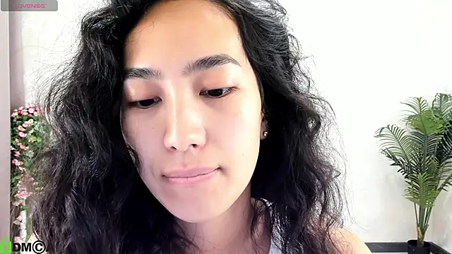 FlirtyAura online show from October 2025 01:47:02 AM