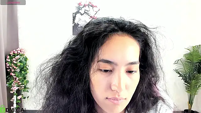 FlirtyAura online show from October 2025 07:01:02 AM