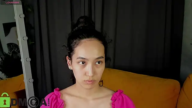 FlirtyAura online show from March 2026 11:32:01 AM