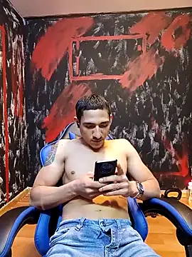 jhonny thes28 online show from May 2026 10:45:01 AM