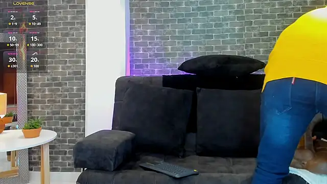 connorsmiith online show from September 2025 11:36:01 AM