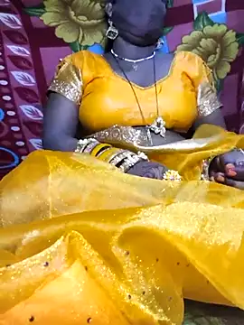 Snapshot of raju-ki-rani chatting on October 2025 05:23:02 PM raju-ki-rani online show from October 2025 05:23:02 PM