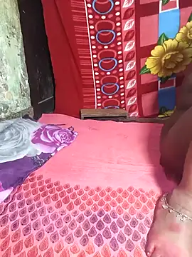 Snapshot of raju-ki-rani chatting on October 2025 05:46:01 PM raju-ki-rani online show from October 2025 05:46:01 PM