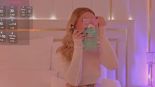 Snapshot of AriellaMelo chatting on September 2025 05:55:02 AM AriellaMelo online show from September 2025 05:55:02 AM