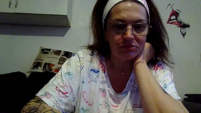 RubyyRosee online show from May 2026 05:23:02 AM