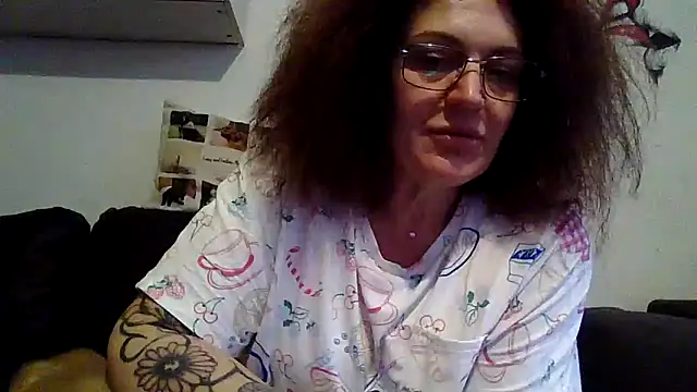 RubyyRosee online show from May 2026 05:23:01 AM