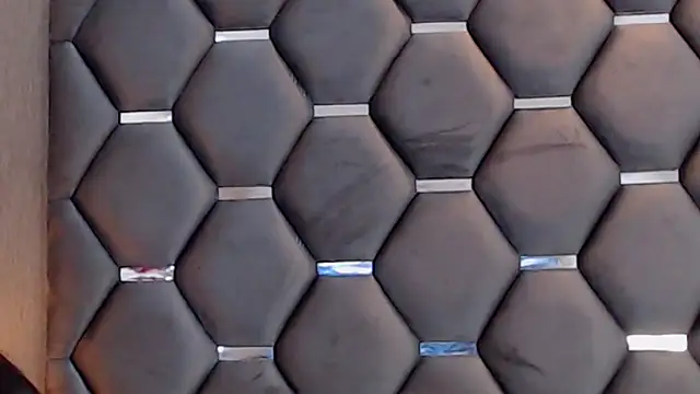 MelodyCarsson online show from December 2025 03:28:02 PM