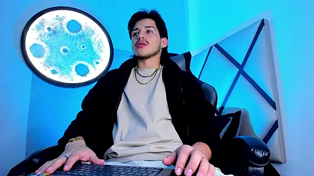 nathan-ferrara online show from September 2025 08:42:01 PM