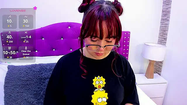 Snapshot of Scarlett_love11 chatting on September 2025 12:05:01 PM Scarlett love11 online show from September 2025 12:05:01 PM