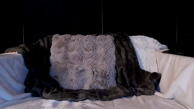 Snapshot of Zoe_Fisher chatting on October 2025 06:18:02 PM Zoe Fisher online show from October 2025 06:18:02 PM