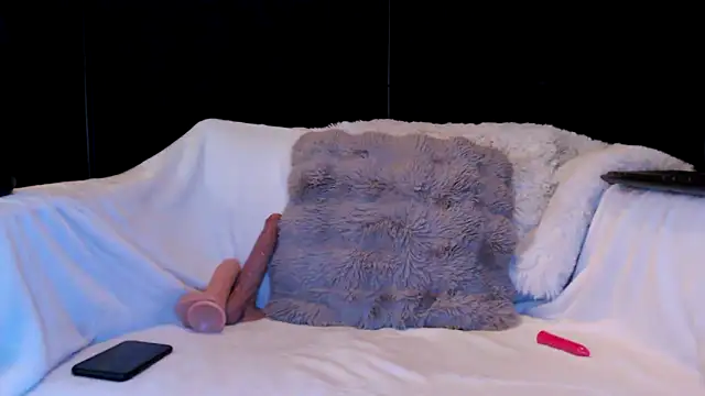 Snapshot of Zoe_Fisher chatting on October 2025 07:05:02 PM Zoe Fisher online show from October 2025 07:05:02 PM