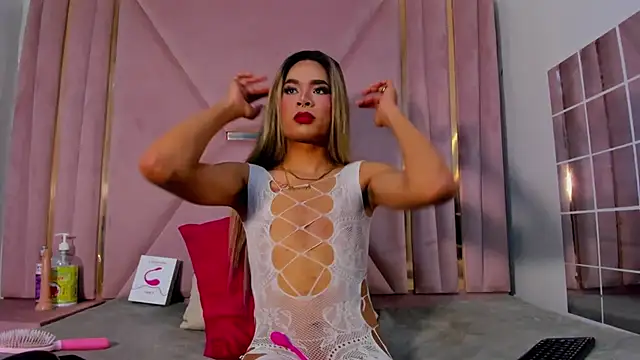 jazmin waked online show from October 2025 02:21:02 AM