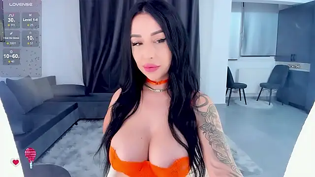 Snapshot of oh_julya chatting on December 2024 09:58:02 PM oh julya online show from December 2024 09:58:02 PM