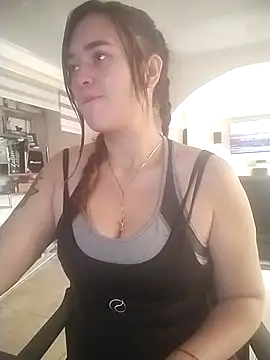 Snapshot of miss_berlyn chatting on February 2026 01:20:01 PM miss berlyn online show from February 2026 01:20:01 PM