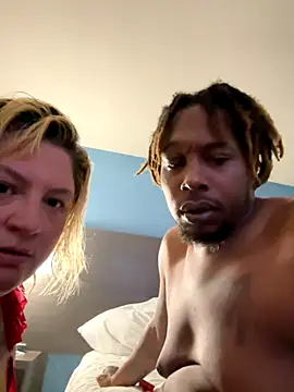 Snapshot of BigMfLuther chatting on November 2025 03:21:02 AM BigMfLuther online show from November 2025 03:21:02 AM