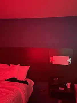 Snapshot of BigMfLuther chatting on December 2025 05:58:01 AM BigMfLuther online show from December 2025 05:58:01 AM