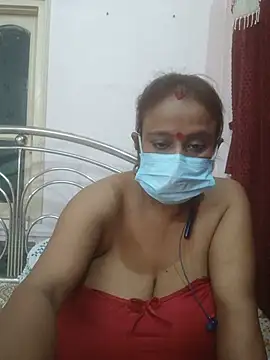 Snapshot of Barna_Love chatting on May 2026 05:32:01 PM Barna Love online show from May 2026 05:32:01 PM