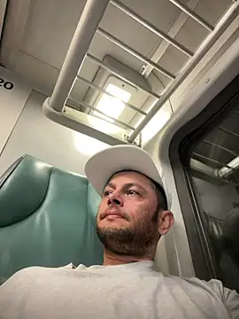 Snapshot of Carlosmauricio123 chatting on April 2026 12:43:02 AM Carlosmauricio123 online show from April 2026 12:43:02 AM