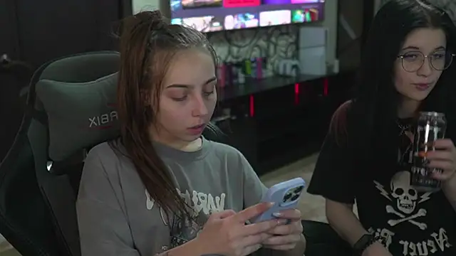 lis silver online show from October 2025 03:35:02 PM