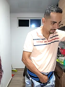 stivenlujan69 online show from October 2025 02:23:02 AM