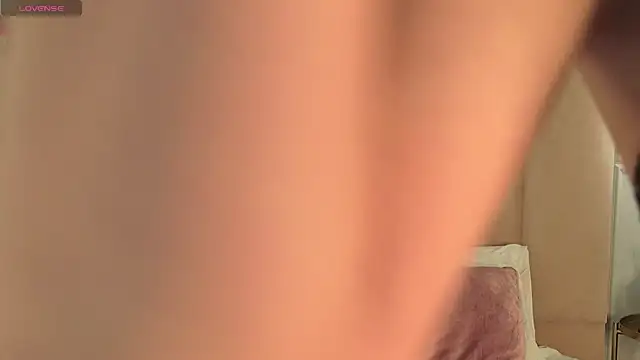 AdoraCortes online show from February 2026 05:07:02 AM