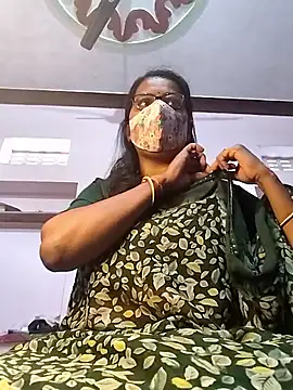 Snapshot of sexy_aaru chatting on November 2025 05:28:02 AM sexy aaru online show from November 2025 05:28:02 AM