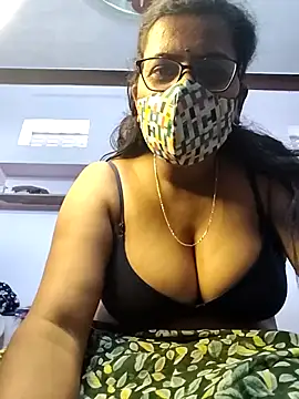 Snapshot of sexy_aaru chatting on November 2025 05:06:02 AM sexy aaru online show from November 2025 05:06:02 AM