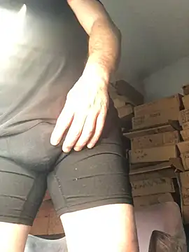 Snapshot of 2playforeplay chatting on March 2026 05:02:01 AM 2playforeplay online show from March 2026 05:02:01 AM