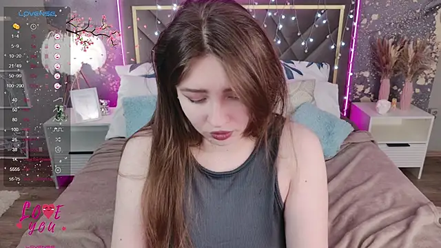 Moon  Bunny online show from February 2026 01:45:01 PM