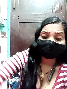 Payal-001 online show from February 2026 11:47:01 PM