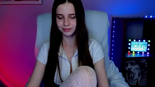 Snapshot of LuxMaya chatting on March 2026 08:08:01 AM LuxMaya online show from March 2026 08:08:01 AM