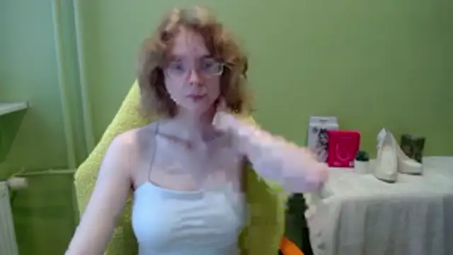 Snapshot of juicyPenny chatting on November 2025 07:36:02 AM juicyPenny online show from November 2025 07:36:02 AM