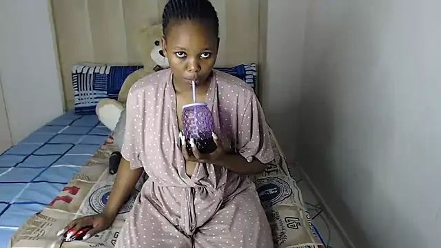 Snapshot of Abby_108 chatting on November 2025 06:18:02 PM Abby 108 online show from November 2025 06:18:02 PM