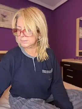 milfevapeccato online show from May 2026 04:19:01 AM
