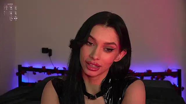 Olivia Faye online show from December 2025 06:03:02 PM