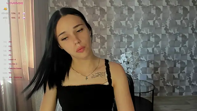 Snapshot of Kseni_a chatting on September 2025 10:07:01 AM Kseni a online show from September 2025 10:07:01 AM