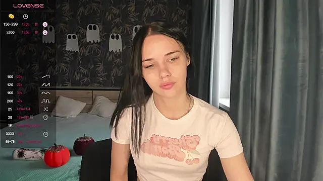 Snapshot of Kseni_a chatting on October 2025 09:00:01 AM Kseni a online show from October 2025 09:00:01 AM