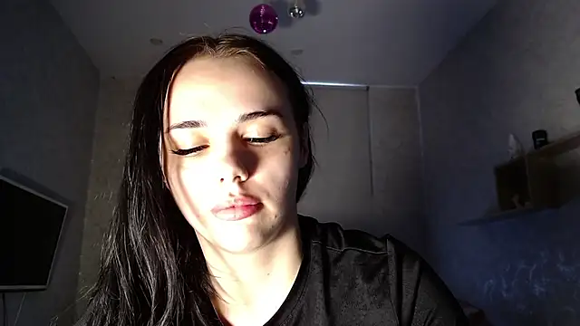 Kseni a online show from May 2026 10:55:01 AM