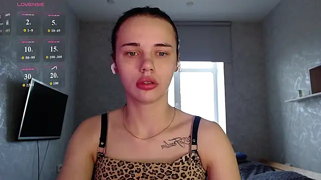 Kseni a online show from June 2026 07:57:01 AM