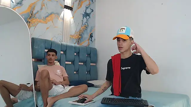 TWINKS BOYS1 online show from February 2026 07:23:02 PM