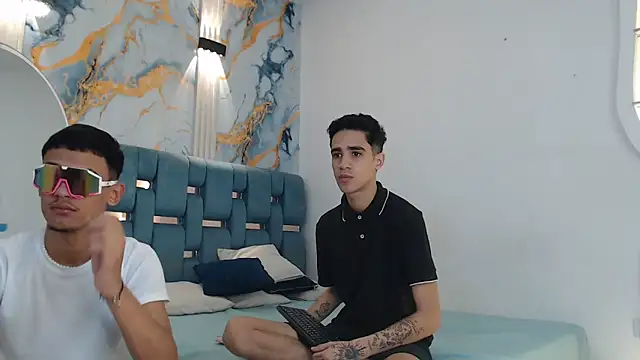 TWINKS BOYS1 online show from February 2026 07:19:02 PM