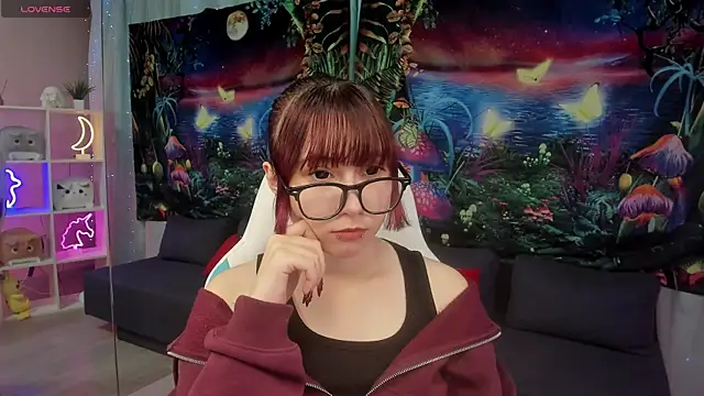 ClaraParks online show from November 2025 04:47:01 PM